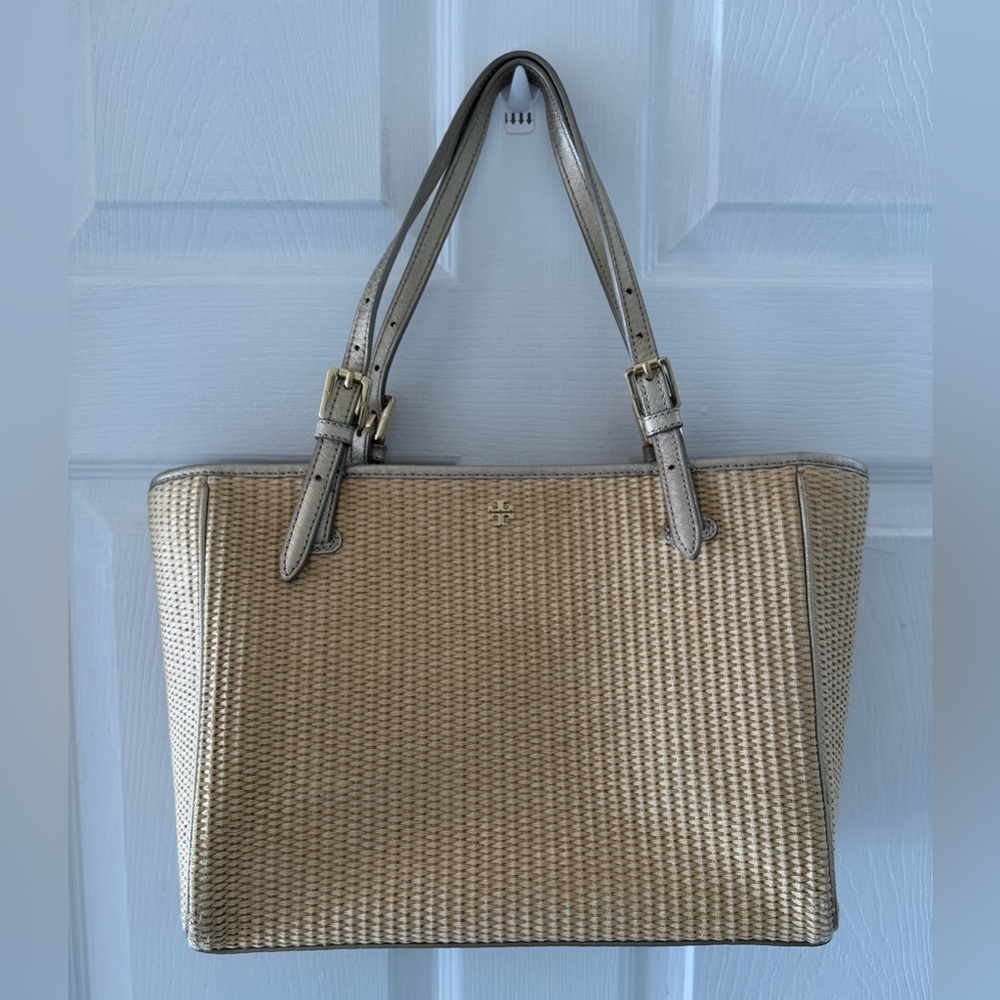 TORY BURCH YORK Straw Buckle Tote Gold Textured Bag